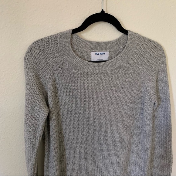 Old Navy Light Grey Knit Sweater Size Small Hole - Picture 3 of 9
